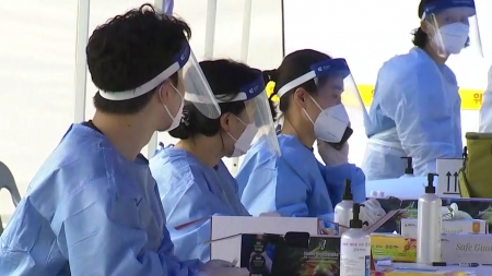 어제 하루 신규 환자 54명...수도권 교회 n차 전파 여파