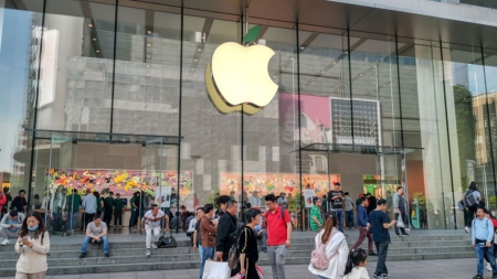 애플, '세계 최초' 장중 시가총액 3조 달러 돌파