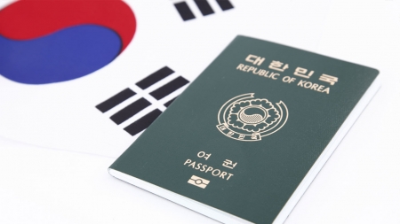 한국 여권, 전 세계 여권 순위 2위...전 세계 190개국 간편 입국