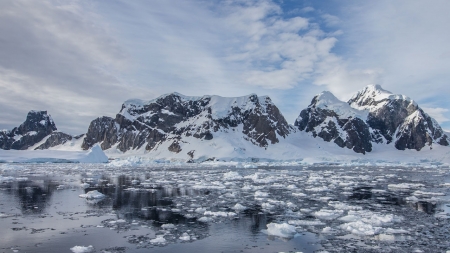 [날씨학개론] 남극의 얼음이 사라진다…해빙 면적 급감소