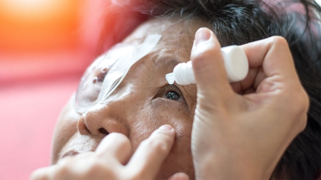 [내 몸 보고서] 노년 눈 건강 위협하는 '백내장' 원인과 치료법