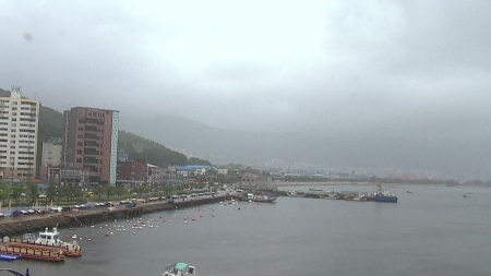 전국에 찜통더위…9호 태풍 북상 내일 밤 사이 직접 영향