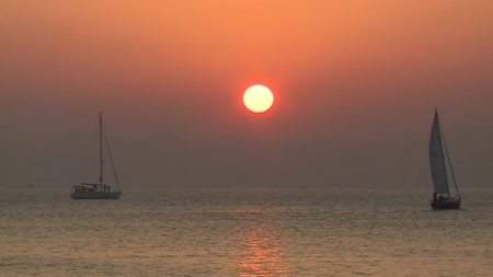 전국 해맞이·타종 행사 대부분 취소...애도 물결