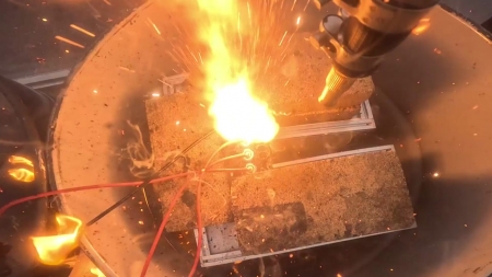 순식간에 1,000℃...리튬이온 배터리 안전대책 시급