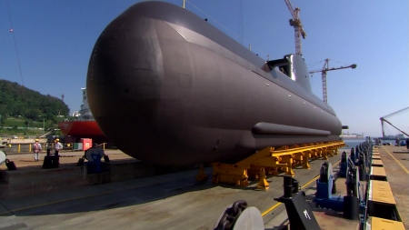 트럼프, 시진핑 만나는 날 "한국 '핵잠' 승인"...역대 정부 '숙원'