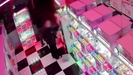 무인점포 또 '범죄 표적'..."15분만에 300만원 털려"