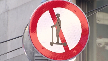 '킥라니' 위험에 킥보드 없는 거리..."98% 확대해야"