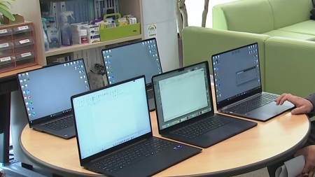 가장 가벼운 노트북은 LG...구동 속도는 삼성·LG