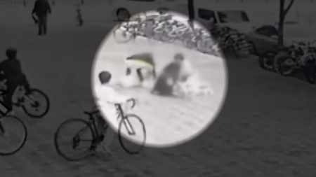 반복되는 무면허 킥보드 사고..."업체 책임 강화" 목소리