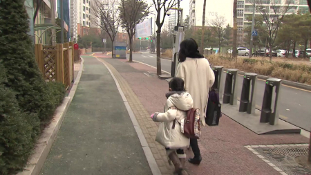 "초등 6학년 이하면 10시 출근"...달라지는 돌봄 정책