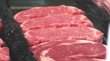 "붉은 고기·지방 많이 먹어...김치도 좋아" 트럼프 정부 권장식단도 ’파격’