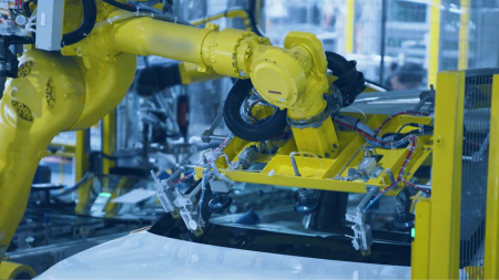 "로봇 밀도 1위 한국, 부품 국산화율은 40%에 그쳐"