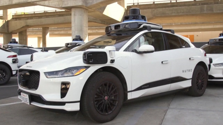 구글 자율주행 택시 ’웨이모’ 스쿨존서 어린이 치어...당국, 조사 착수