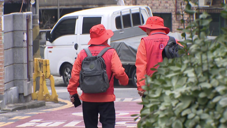 스마트폰? 인공지능?..."무엇이든 물어보세요!"