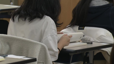 수능 영어 출제·검토 부실 확인...출제에 AI 활용 추진