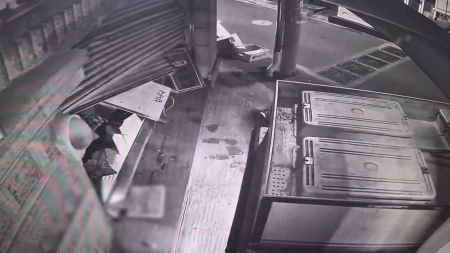 금값 오르자 표적...설 연휴 금은방 절도 잇따라