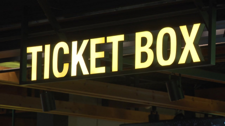 내년부터 영화관 구독권 시행?...프랑스 사례 보니