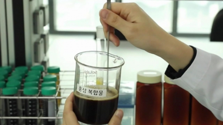 "홍삼, 숙취 완화에 도움…알코올 분해 촉진"