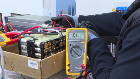 자동차 배터리 재활용...경기도 '기후테크 스타트업' 육성