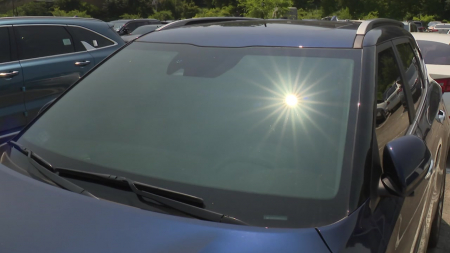 "에어컨 없이 차량온도 최대 6도 이상 뚝 떨어진다!"…투명 냉각 필름 개발