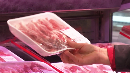 '삼겹살 데이' 맞아 대규모 할인..."장바구니 시름 덜어요"