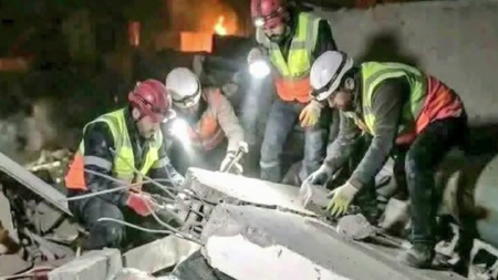 잔해 아래 묻힌 하메네이? 가짜사진 '주의'