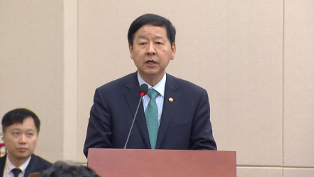 구윤철 "최고가격제 2주 단위로 운영...1,800원이면 해제"