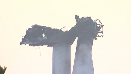 80m 풍력발전기에 불...점검하던 작업자 3명 숨져