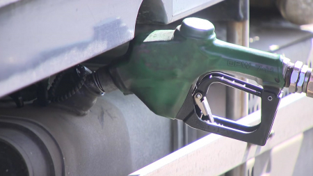 전국 기름값 보름 연속 하락세...경유 1,814원대 진입