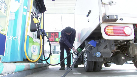 요소수 가격도 '들썩'...화물차 운전자 이중고