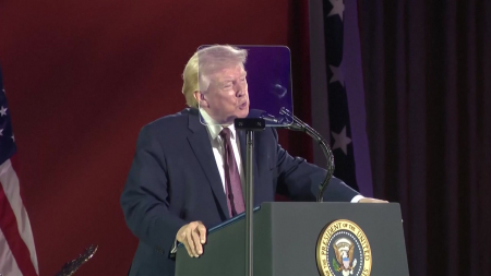 조급해진 트럼프 "전쟁 몇 주 안에 끝내라"... 상황은 미지수