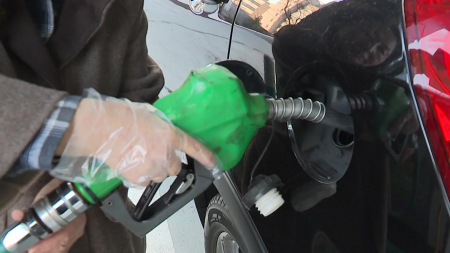 서울 휘발유 1,961원·전국 1,916원...기름값 상승세 계속