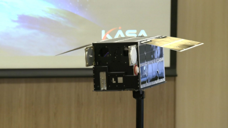 아르테미스 2호와 함께 떠난 'K-라드큐브' 교신 실패