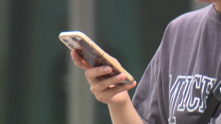 성인 58% "생성형 AI가 의사 상담·진료 대체할 수 있다"