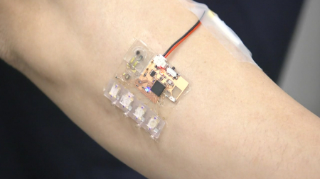 [사이다] ① 땀으로 건강 읽는 웨어러블 반도체 섬유 개발