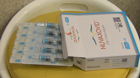 안면 마비·자궁 출혈 등 코로나 백신 부작용 추가 인정