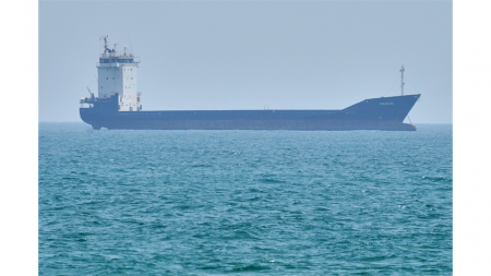 호르무즈 긴장 최고조...24시간 내 '단 한 척' 통항