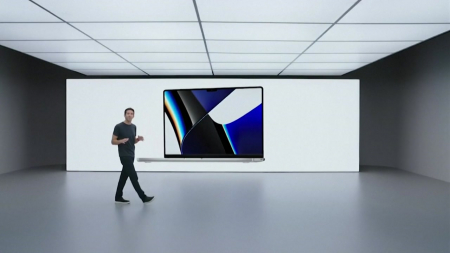 팀쿡, 애플 CEO에서 15년만에 물러나...후임 존 터너스