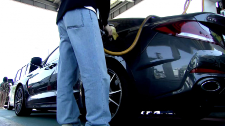 휘발유·경유 최고가격 또 동결...경윳값 2천원 임박