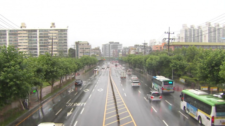 중부 흐리고 밤부터 비…남부는 초여름 더위