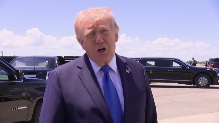 트럼프, 이란 제안 논의...S&P 500·나스닥 사상 최고치 경신