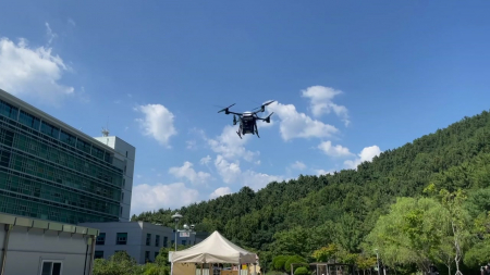 드론이 싣고 로봇이 배달...40kg 화물 배송체계 개발