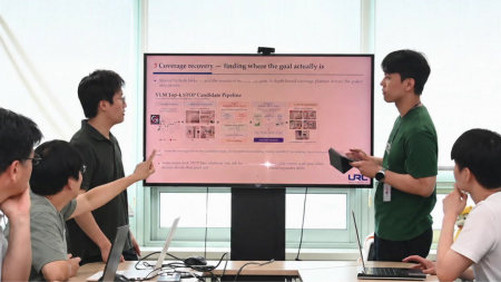 사람 말 이해해 스스로 길 찾는 로봇 AI…ETRI·KAIST, 국제대회서 1위