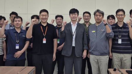 재사용 '시험용 비행체' 조립 착수...2028년 수직 이착륙 시험