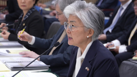 강경화 "미, 한미정보협력에 문제 제기...백악관 소통도 한계"